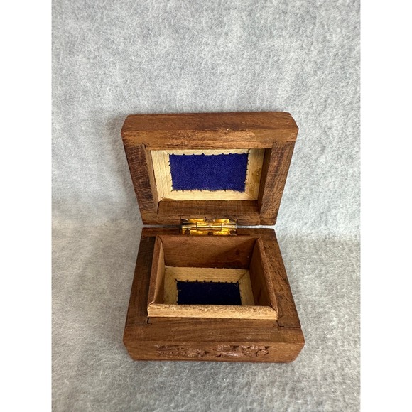 Hand Carved Wooden Jewelry Box Trinket Keepsake Small Box Primitive Rustic India - Picture 7 of 15